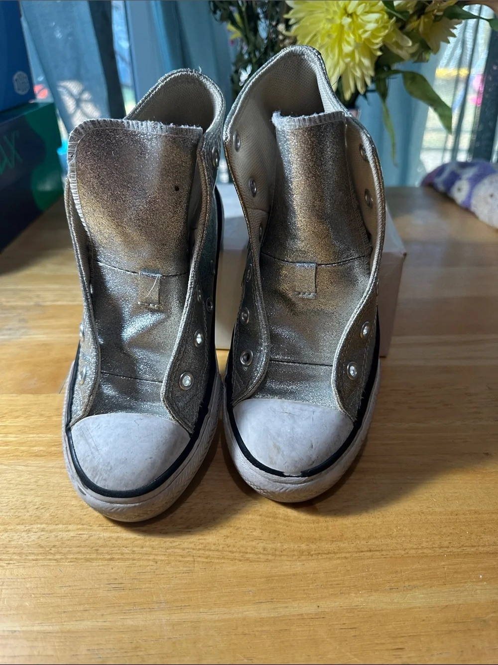 Converse shimmery silver